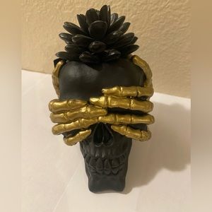 Gorgeous Black skull  gold skeleton hands covering eye suckers Halloween Decor